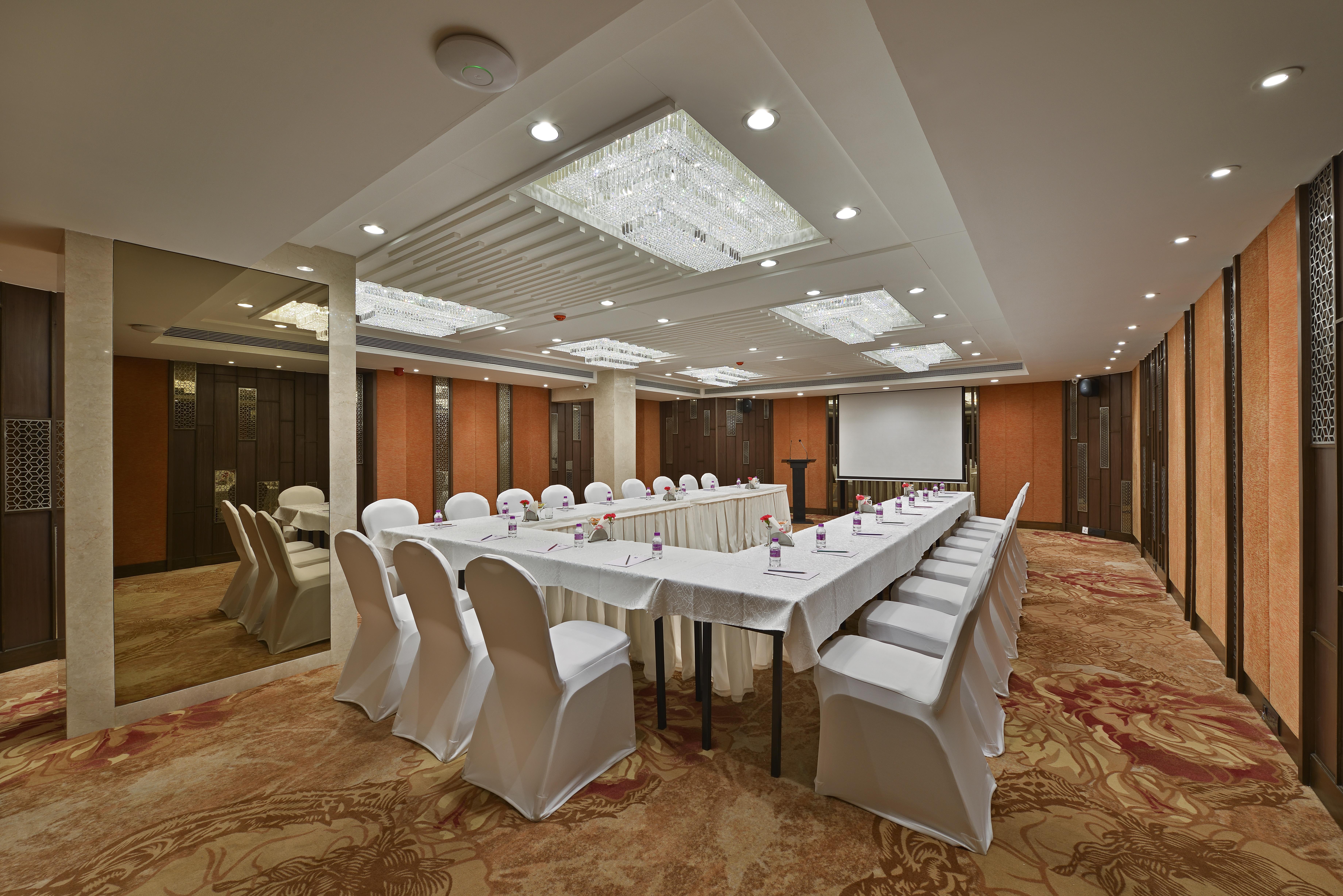 Hotel Heritage Formerly Known As Comfort Inn Heritage Mumbai Exterior photo