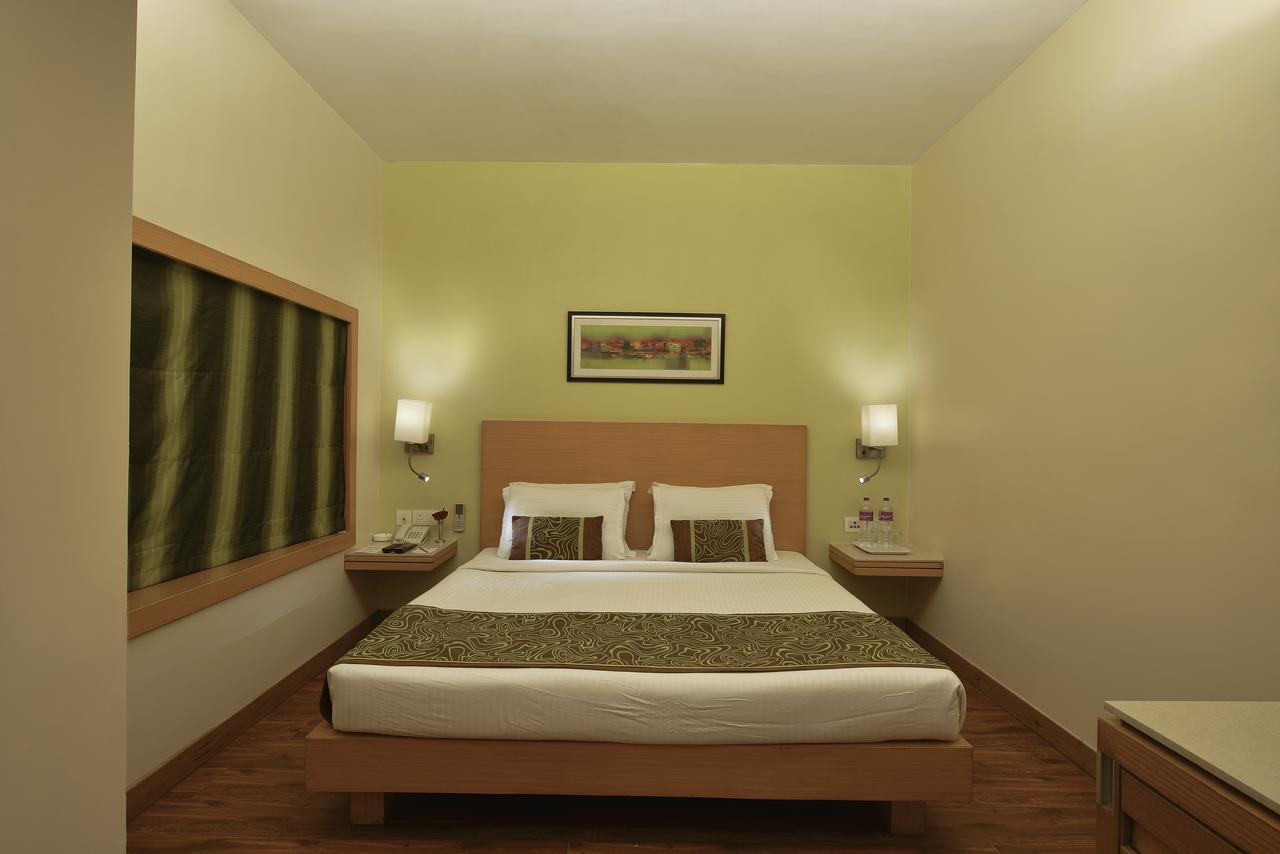 Hotel Heritage Formerly Known As Comfort Inn Heritage Mumbai Exterior photo