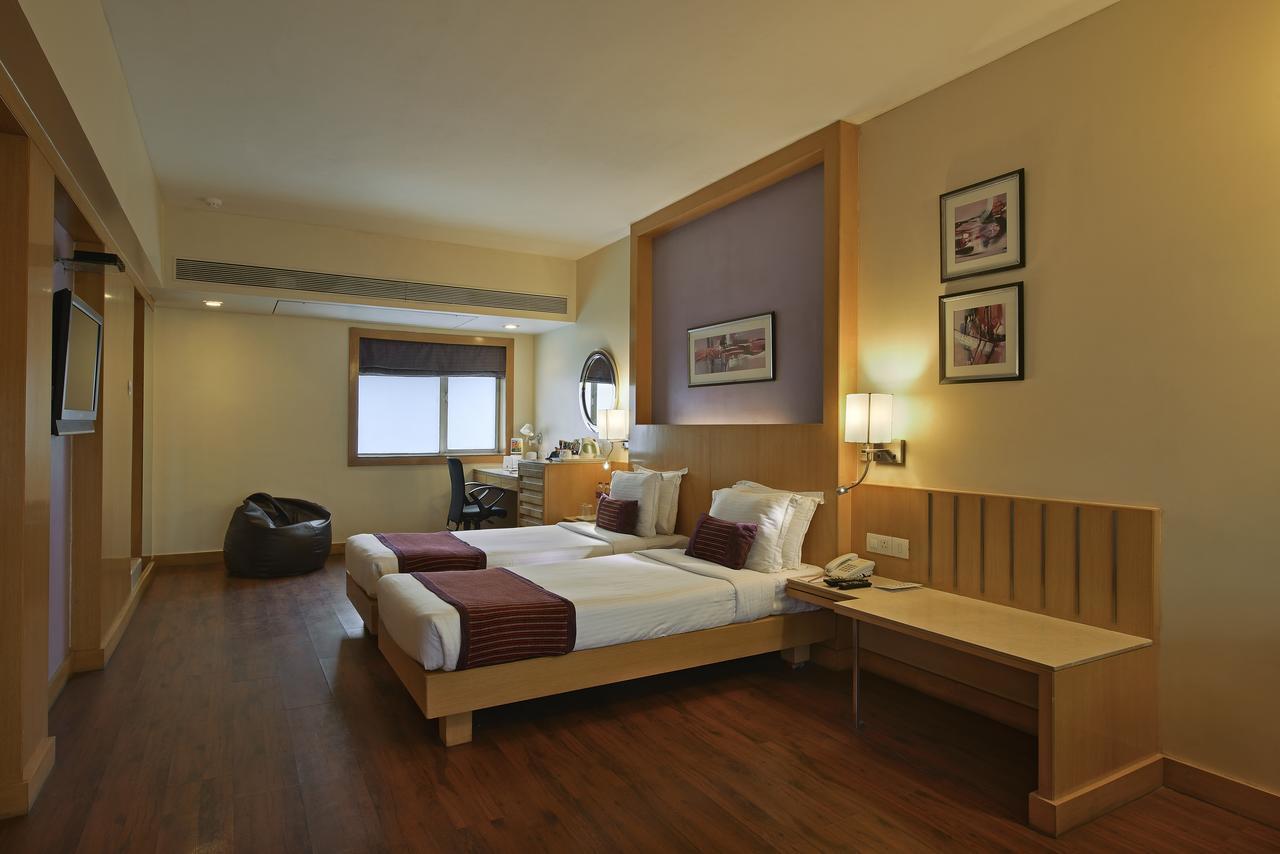 Hotel Heritage Formerly Known As Comfort Inn Heritage Mumbai Exterior photo