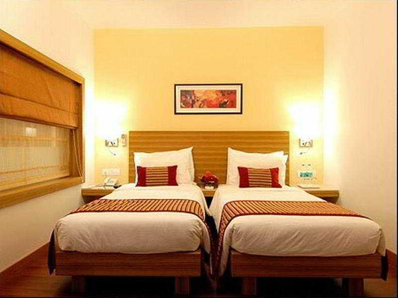 Hotel Heritage Formerly Known As Comfort Inn Heritage Mumbai Exterior photo
